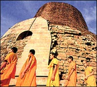 Dhemekha Stupa